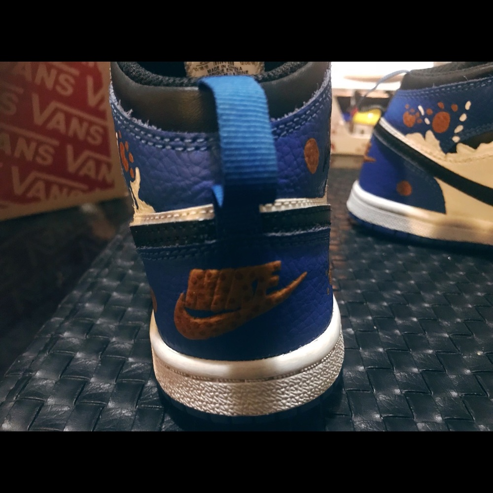 Custom kid shoes - Picture 2 of 5